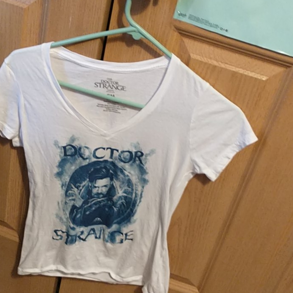2/12 HotTopic Doctor Strange Marvel T-shirt